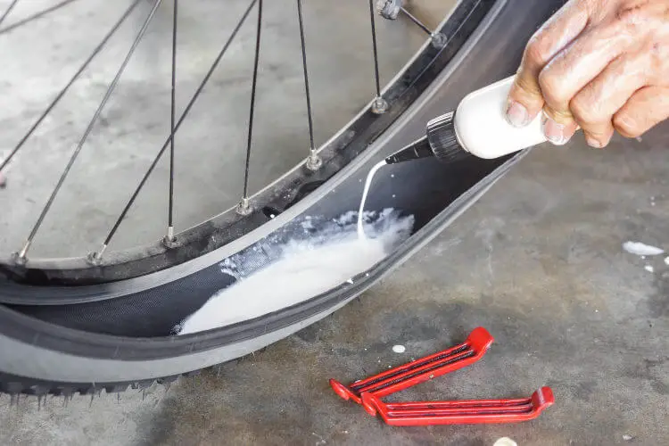 puncture resistant cycle tyres