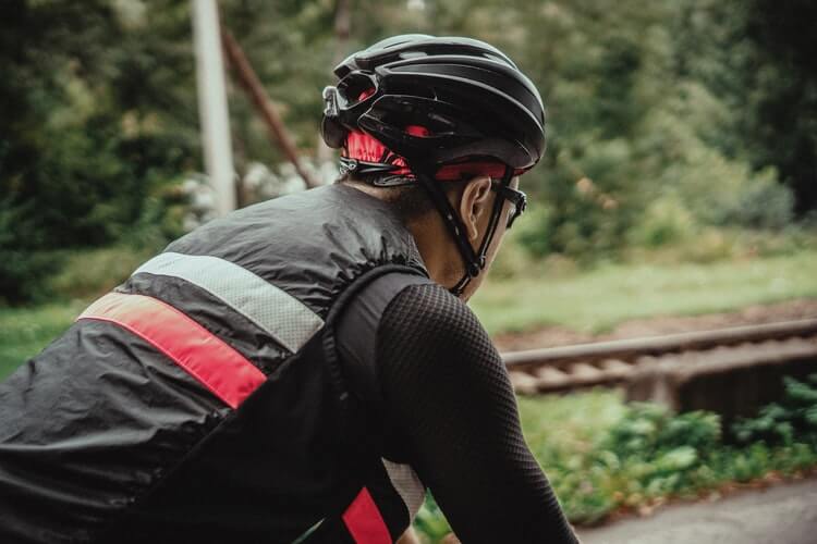 back of road bike helmet